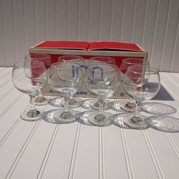 8 Piece Goblet Red Wine Glass Set 10 oz Inn Barware Blown in England for Colony - Picture 1 of 11
